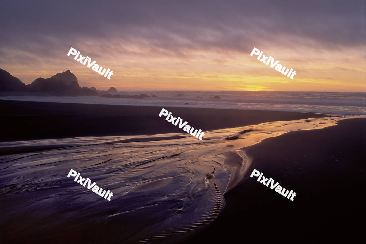 Evening tide on Oregon coast
